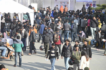 काठमाडौं महानगरपालिकाले दिने साइबर सेक्युरिटी तालिममा आवेदन दिनेहरूको घुइँचो (तस्वीरहरू)